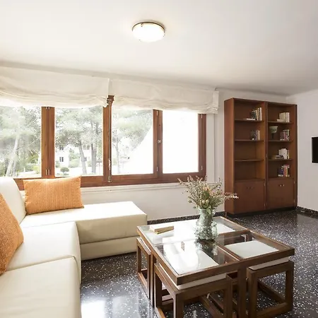 Villa Cabot Borras *